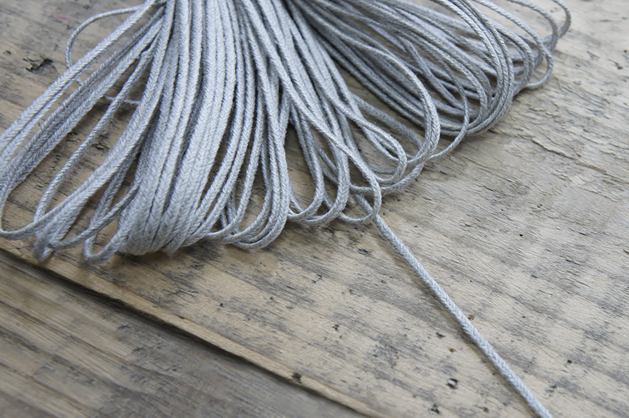 Шнур 3 мм сутажний Лента