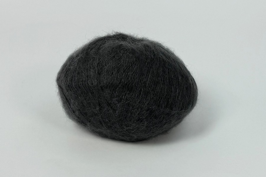 Пряжа Mohair кід мохер 75%, поліамід 25% сірий темний 200м(25гр)