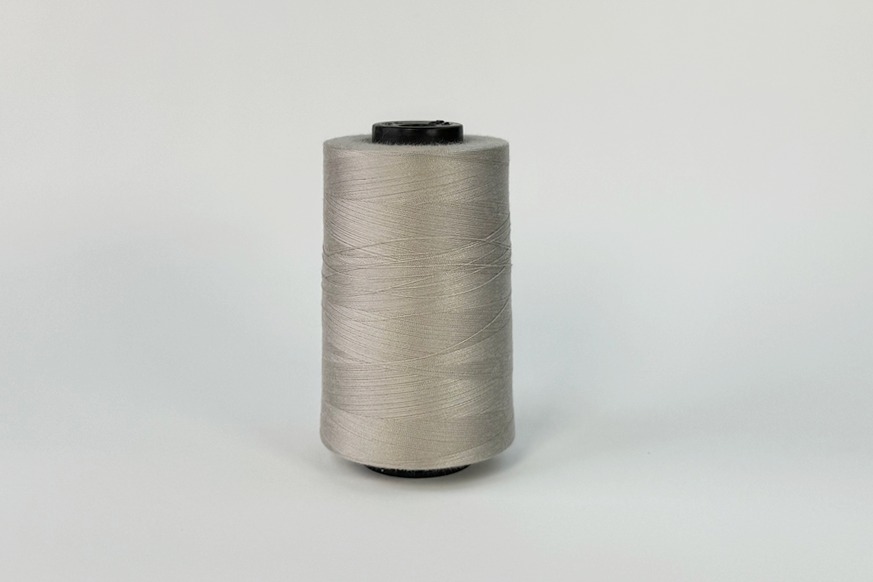 Нитки швейні №28/2 Barva армовані поліестер 100% бежевий сірий світлий 2500 м 7001