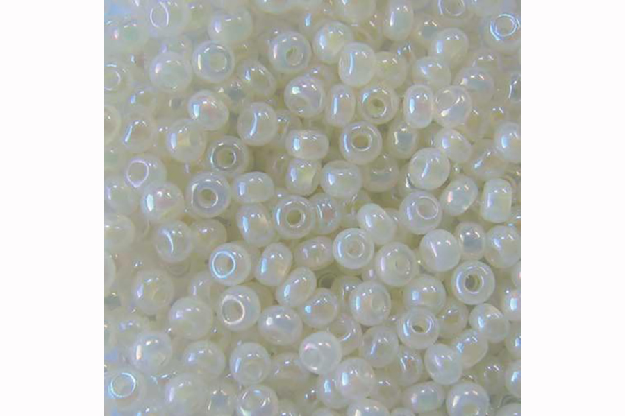 Бісер Preciosa 57206 №10 алебастр перлина біло-молочний 2,3 мм