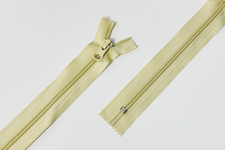 Блискавка MH Тип 5 жовтий блідий 18 см 5NCE-018-0002-276