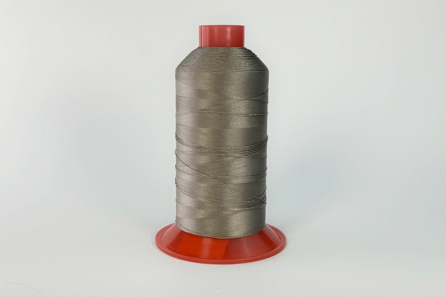 Нитки швейні №40 Barva високоміцні поліестер 100% бежевий сірий світлий 2850 м 5041