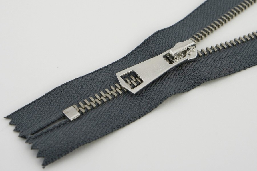 Блискавка MH Тип 5, нероз'ємні сірий темний 18 см 5MCE-018-182-nik