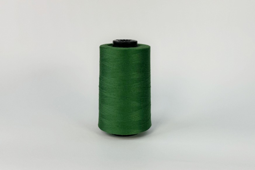 Нитки швейні №20/2 Barva штапельні поліестер 100% зелений яскравий 2500 м 4046 4046-20/2-2500-Б