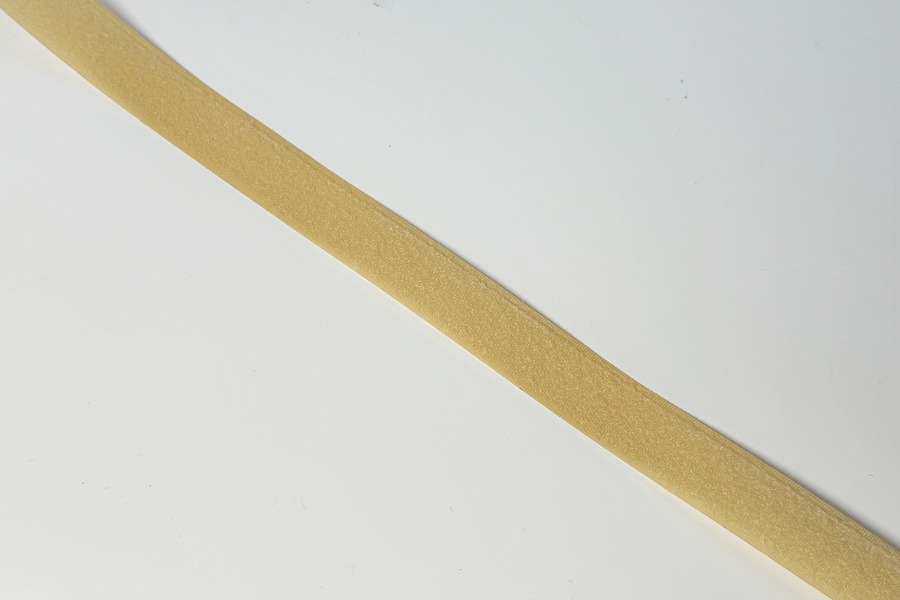 Стрічка 25 мм петельна MH петля бежевий золотистий