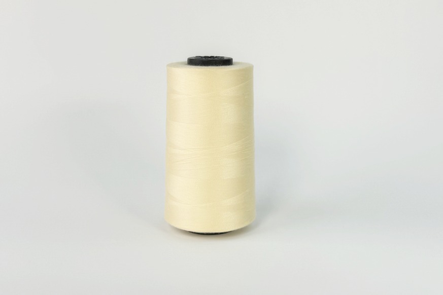 Нитки швейні №40/2 Barva штапельні поліестер 100% молочний 5000 м 1029