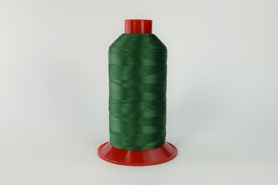 Нитки швейні №40 Barva високоміцні поліестер 100% зелений яскравий 2850 м 4046