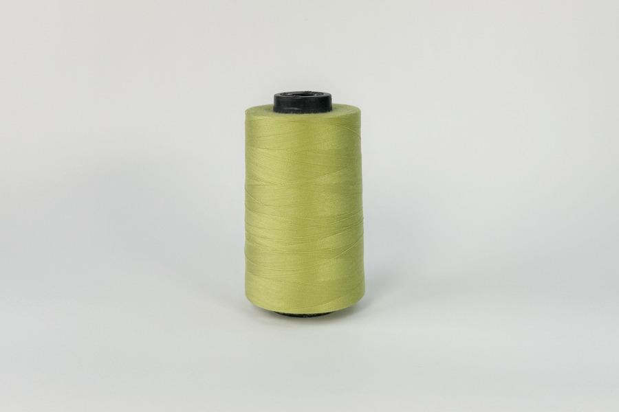 Нитки швейні №28/3 Barva армовані поліестер 100% салатовий яскравий 2500 м 4059