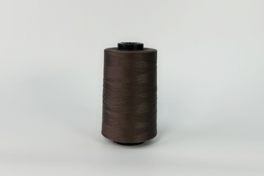 Нитки швейні №28/2 Barva армовані поліестер 100% коричневий темний 2500 м 7022