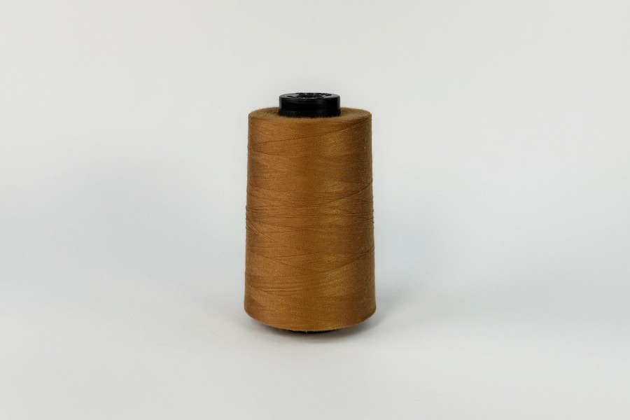 Нитки швейні №28/2 Barva армовані поліестер 100% золотистий 2500 м 7033