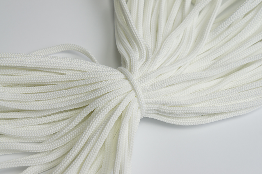 Шнур 5.0 мм білий ШВ-5-Т-999