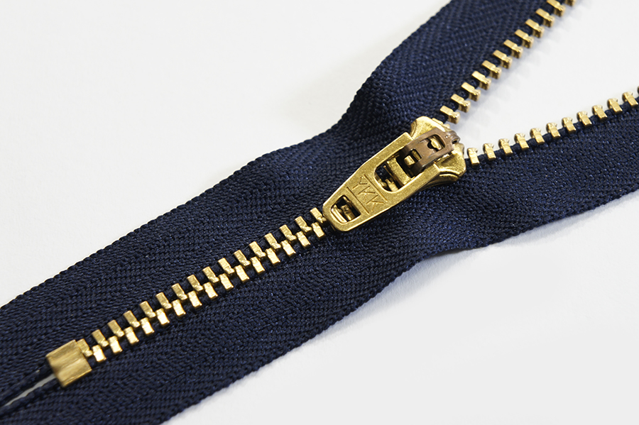 Блискавка YKK Тип 3, нероз'ємні синій темний 16 см YGRC-16-058-GSN8