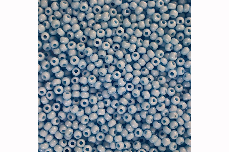 Бісер Preciosa 63000 №10 прозорий кольоровий блакитний блідий 2,3 мм