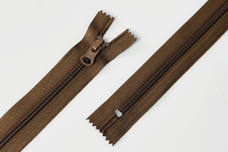 Блискавка MH Тип 5 коричневий 18 см