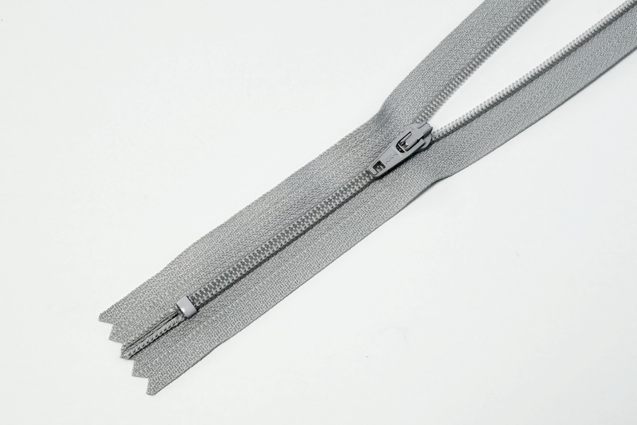 Блискавка YKK Тип 3 сірий світлий 50 см