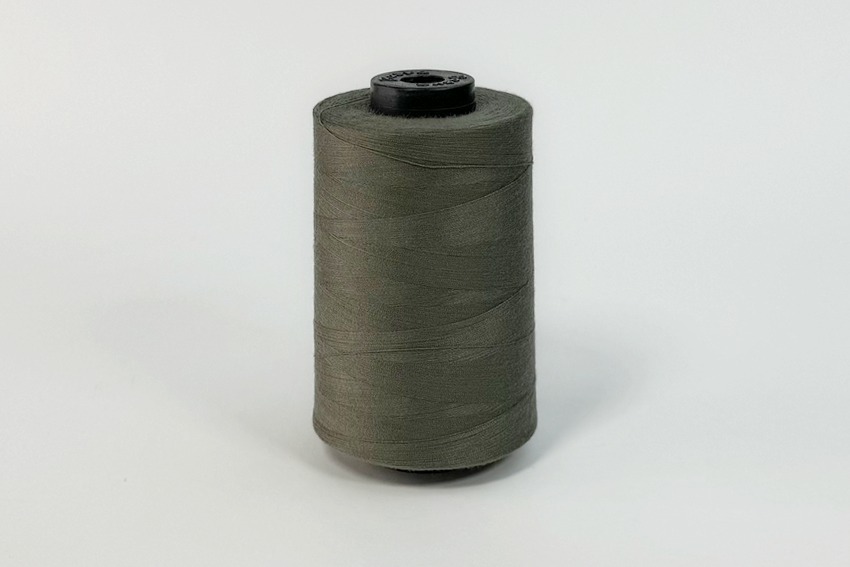 Нитки швейні №40/2 Barva штапельні поліестер 100% сірий темний 5000 м 4056-40/2-5000