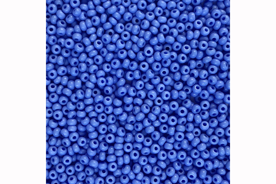 Бісер Preciosa 33020 №10 непрозорий натуральний волошковий бузковий 2,3 мм