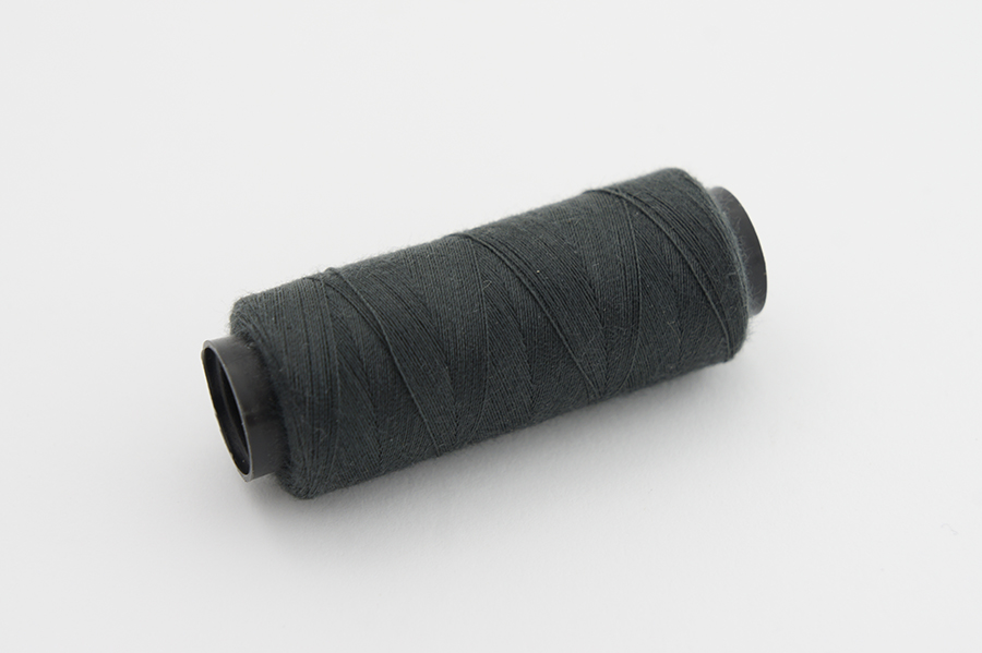 Нитки швейні №40/2 Barva поліестер 100% сірий темний 250 м 5022-40/2-250-Б