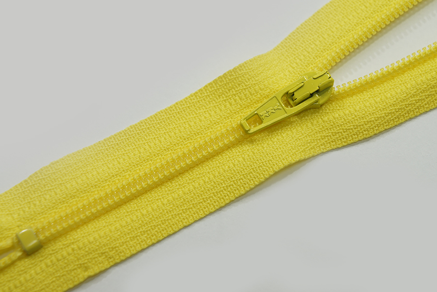 Блискавка YKK Тип 3 жовтий яскравий 18 см