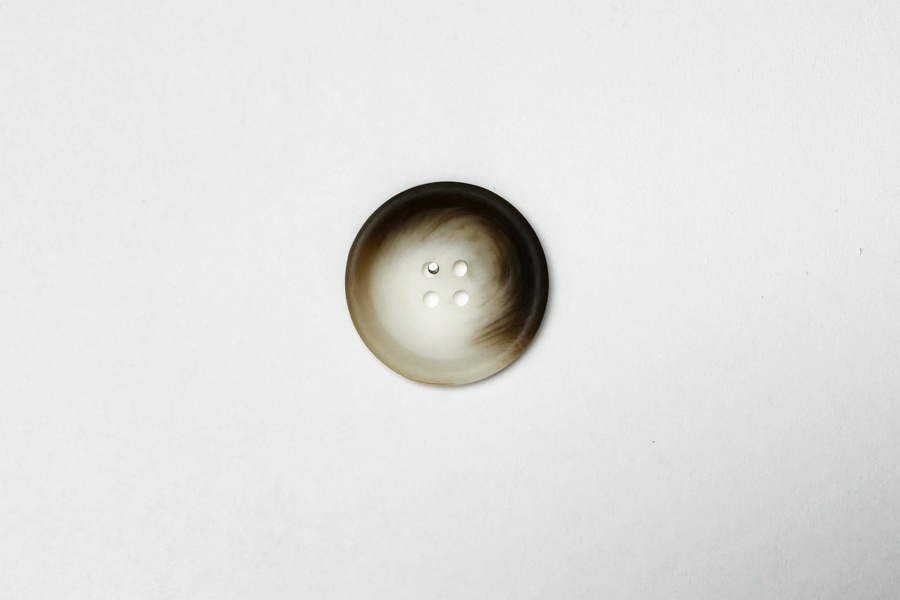 Гудзик 28 мм Mertbutton 4 отвори класичний різнокольоровий 2607-44-2