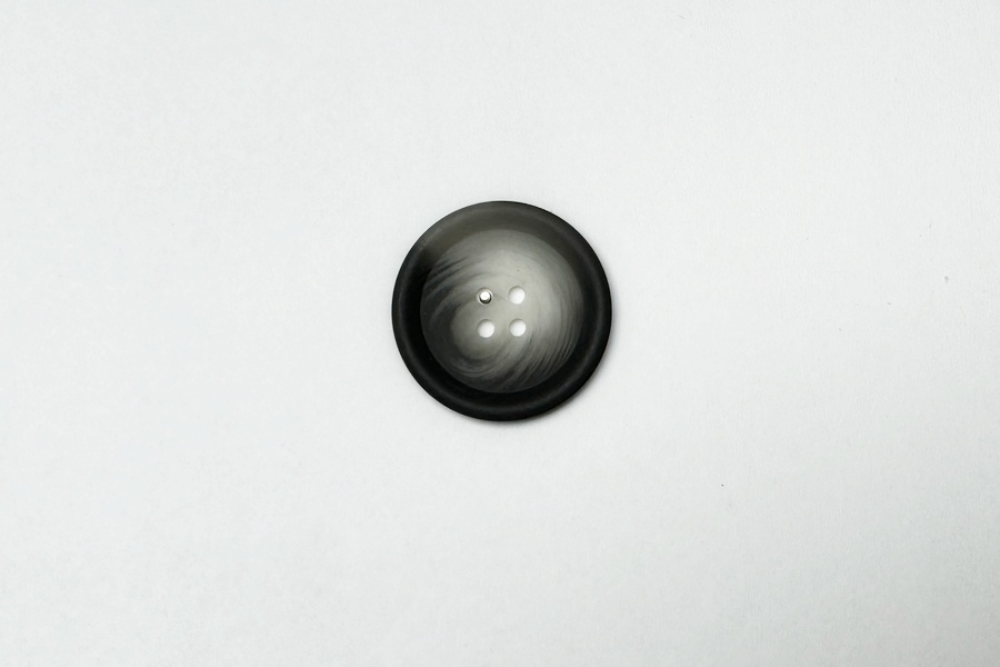 Гудзик 28 мм Mertbutton 4 отвори класичний різнокольоровий 2607-44-6