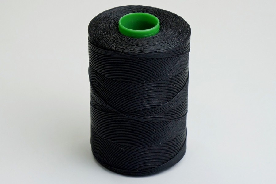 Нитки швейні Amann вощена чорний 0.8 мм