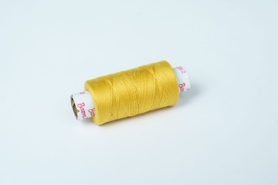 Нитки швейні №28/2 Barva поліестер 100% жовтий канарейковий 200 м 3013