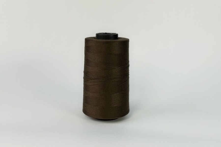 Нитки швейні №28/2 Barva армовані поліестер 100% коричневий темний 2500 м 7019