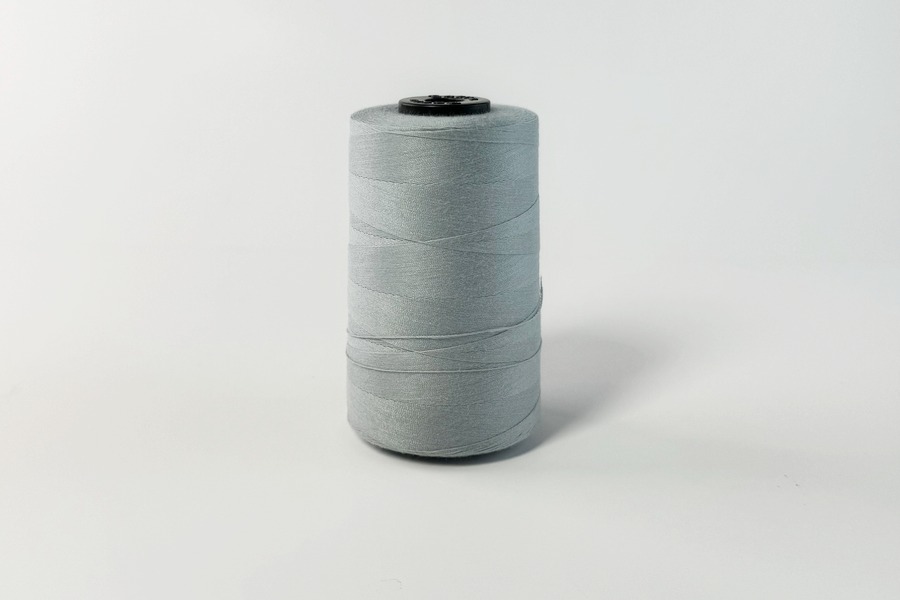Нитки швейні №20/3 Barva штапельні поліестер 100% сірий блакитний 2000 м