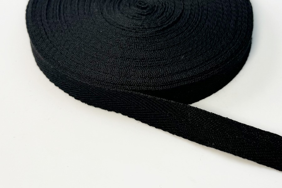 Стрічка кіперна 15 мм чорний 2-253-971005