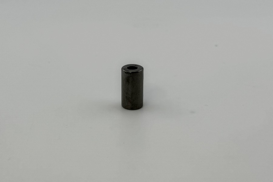 Наконечник для шнура 8х15 мм Mertbutton одинарний нікель чорний