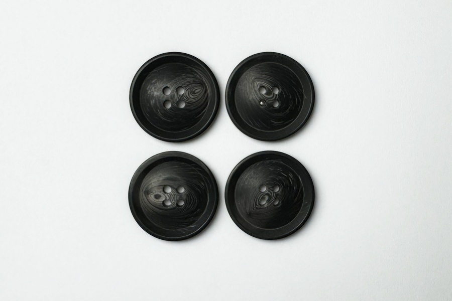 Гудзик 25 мм Mertbutton 4 отвори класичний сірий темний