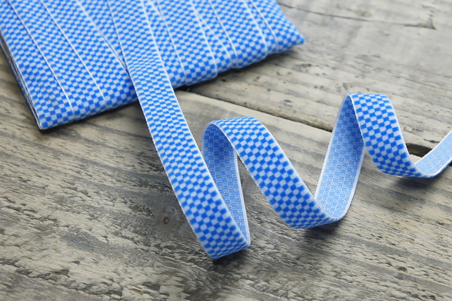 Тасьма 15 мм клітинка блакитний яскравий