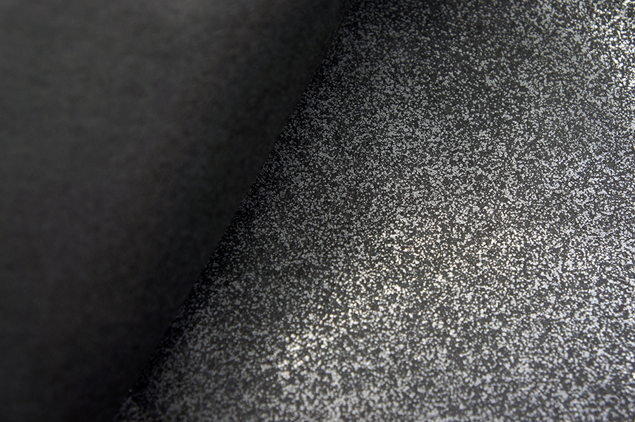 Флізелін клейовий (80+15 г) для вишивання MH чорний 90 см