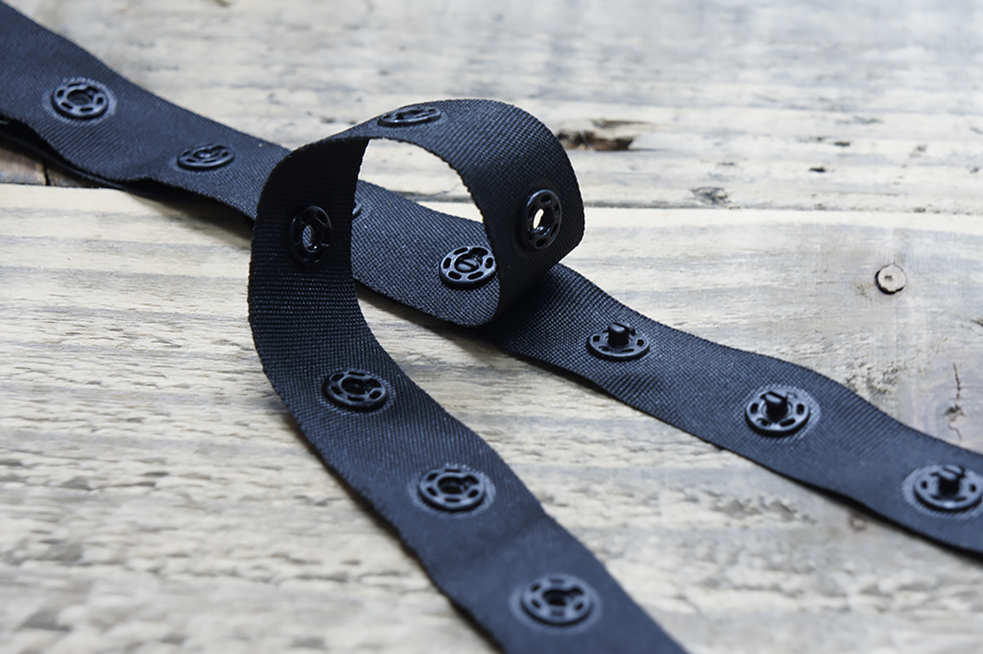 Застібка 20 мм кнопки на тасьмі чорний