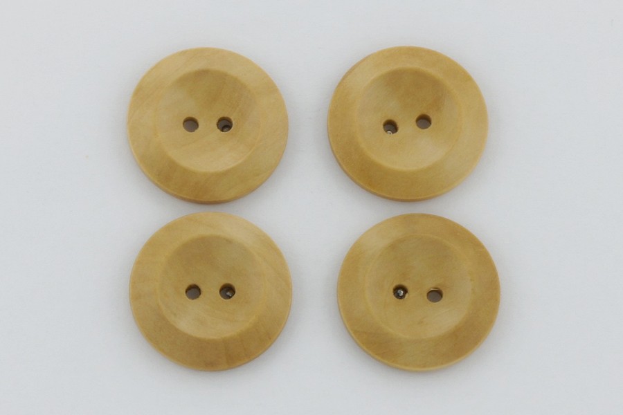 Гудзик 28 мм Mertbutton 2 отвори під дерево персиковий блідий