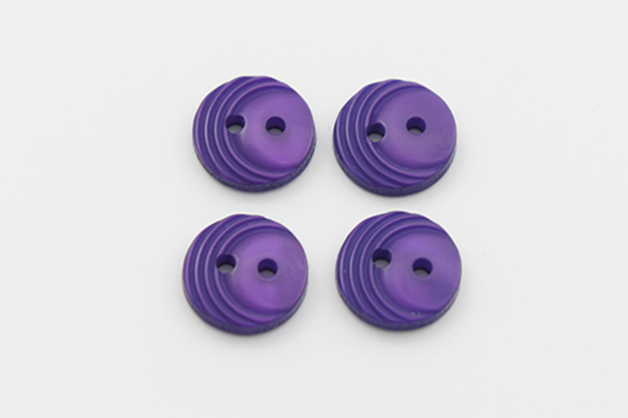 Гудзик 12 мм Mertbutton 2 отвори перламутр фіолетовий яскравий 4013