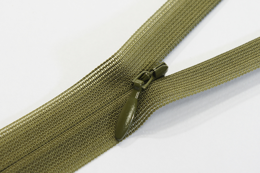 Блискавка YKK Тип 2 хакі світлий 20 см