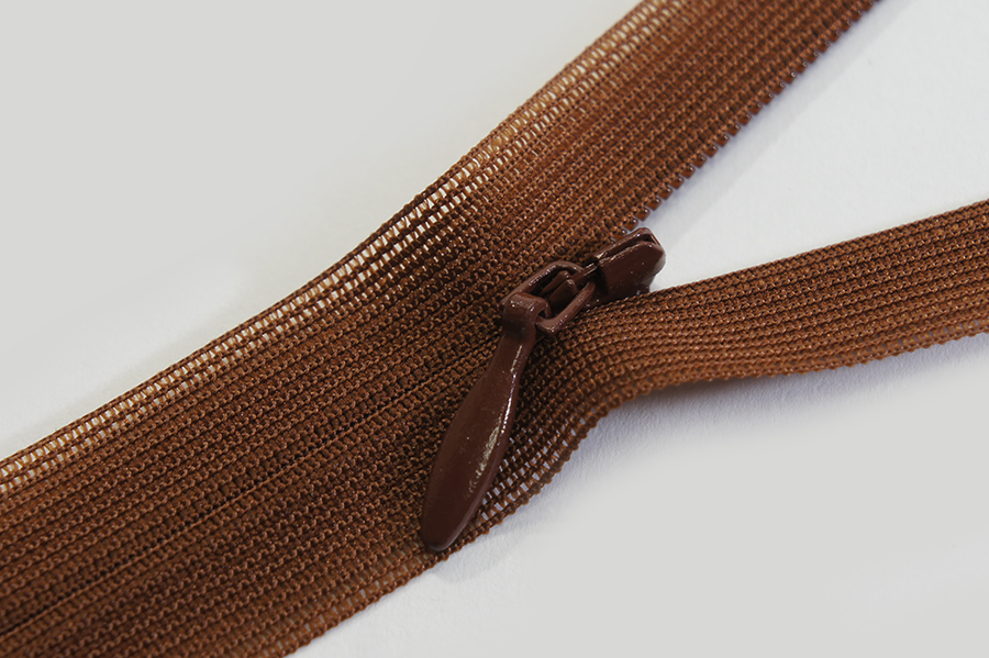 Блискавка YKK Тип 2 коричневий 60 см CHC-60-236-DA