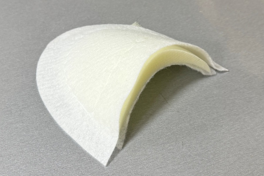 Підплечник 18 мм втачний не обшитий білий