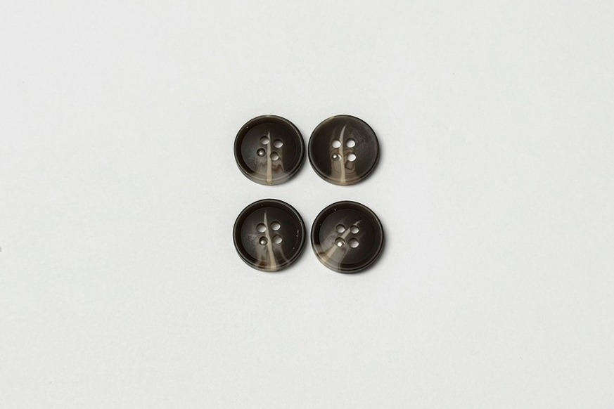 Гудзик Mertbutton класичний шоколадний 18 мм 4 отвори