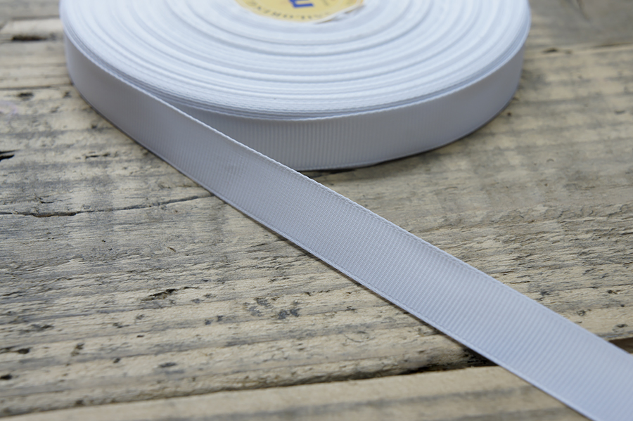 Тасьма 15 мм MH білий