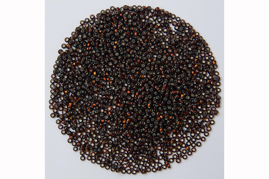 Бісер Preciosa 17140 №10 прозорий срібляста серединка шоколадний темний 2,3 мм