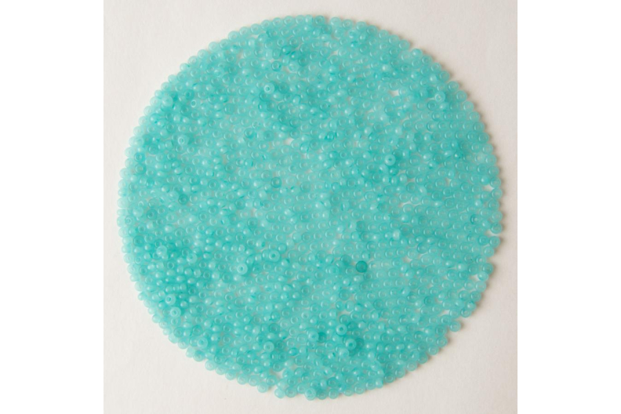 Бісер Preciosa 02165 №10 алебастр сольгель бірюзовий світлий 2,3 мм