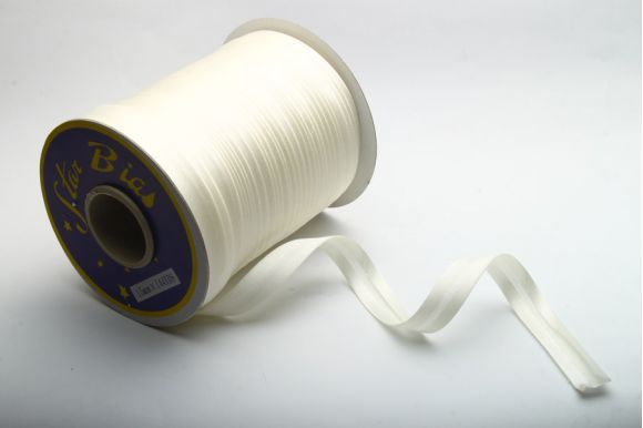 Бейка 16 мм MH сатинова (атласна), підвернута біло-молочний