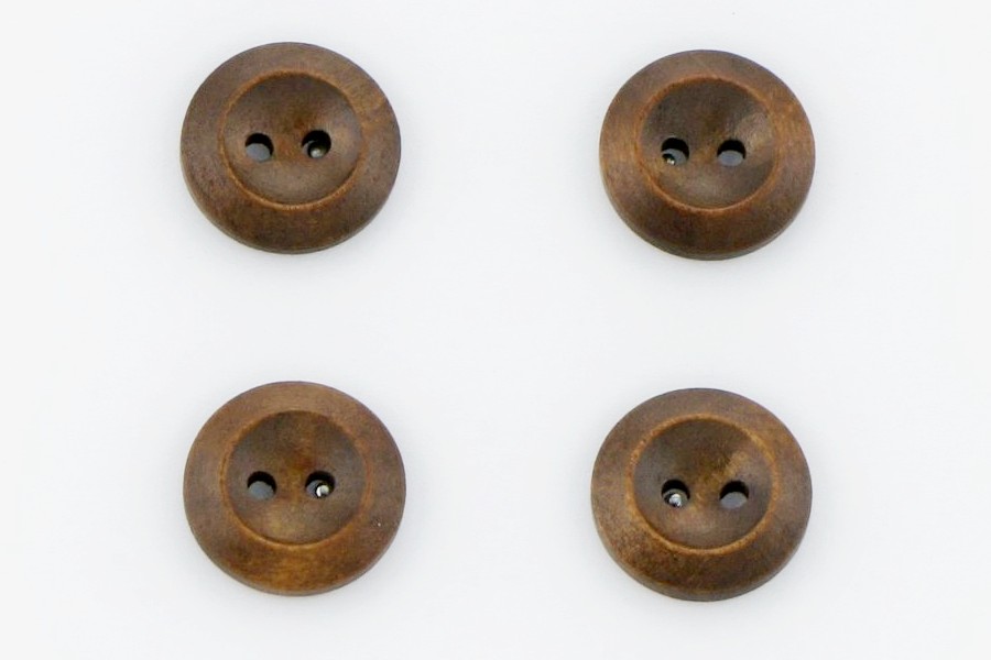 Гудзик 18 мм Mertbutton 2 отвори під дерево коричневий