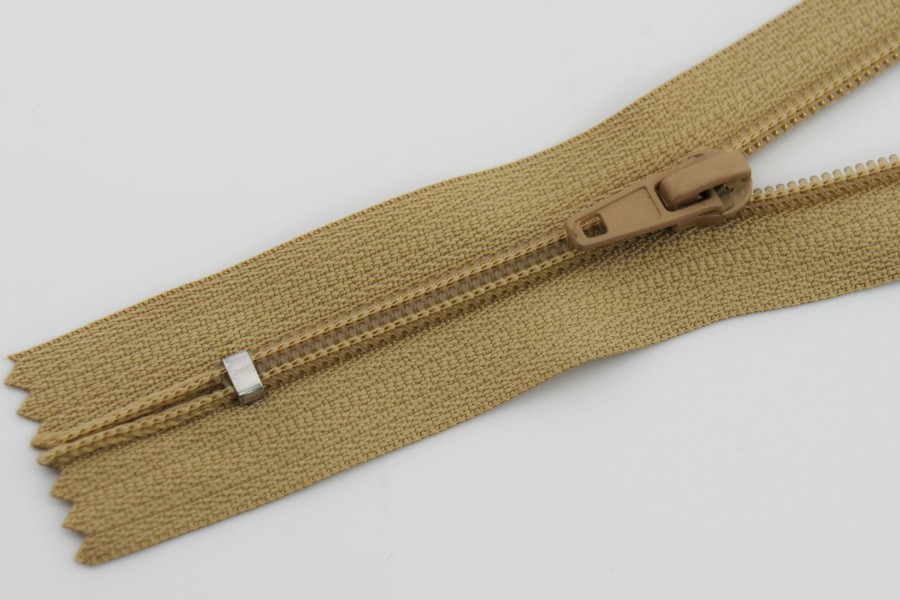 Блискавка MH Тип 4 бежевий золотистий 18 см