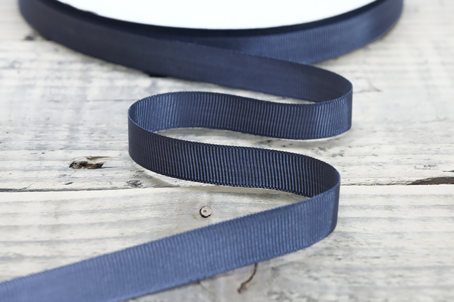 Тасьма 15 мм сірий темний