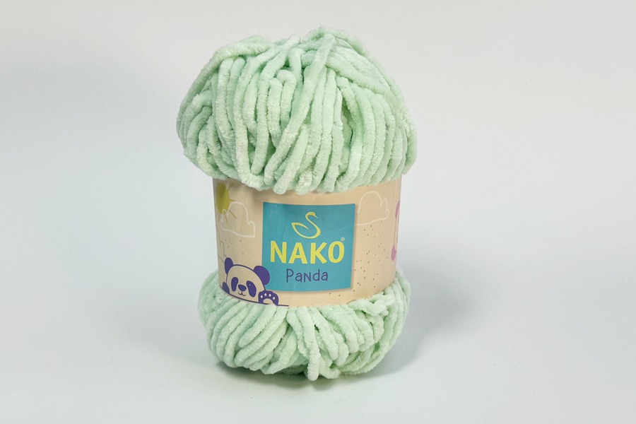 Пряжа NAKO Panda поліестер 100% м'ятний світлий 120м(100гр) 03083