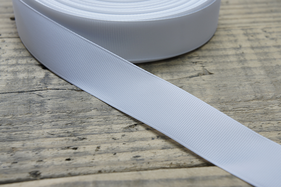 Тасьма 25 мм MH білий